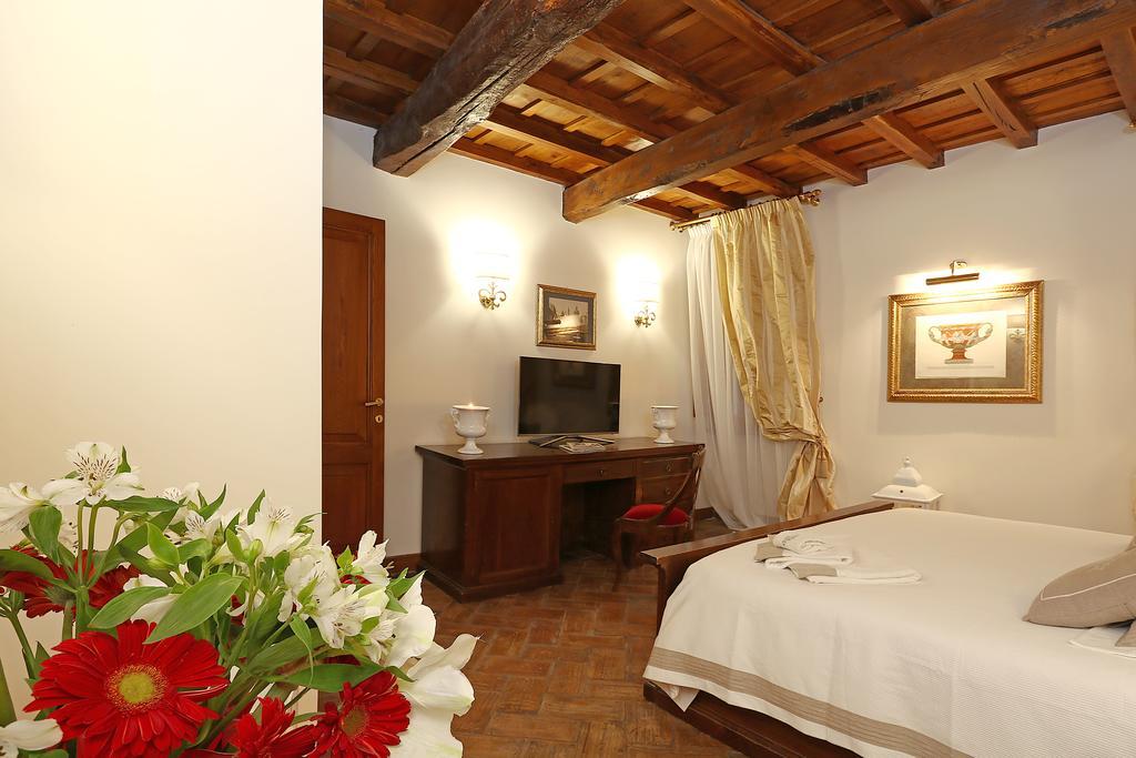 The Palazzetto Suites Rome Exterior photo