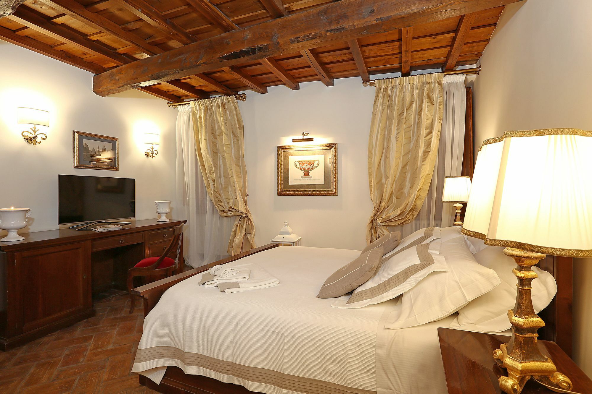 The Palazzetto Suites Rome Exterior photo